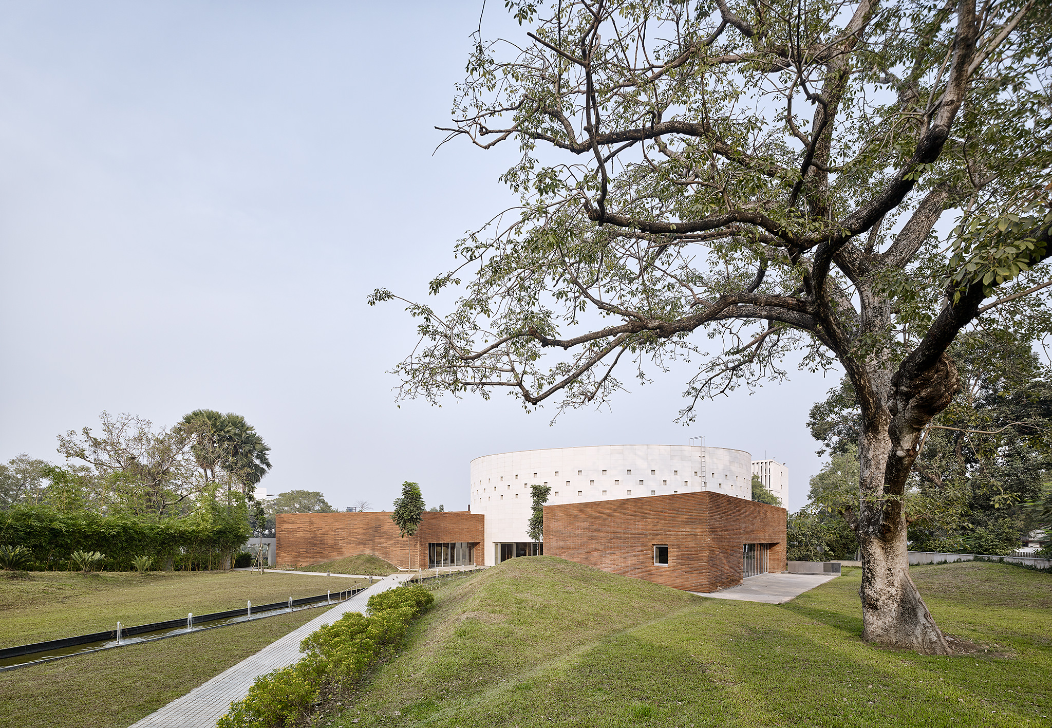 Bihar Museum / Maki and Associates + Opolis